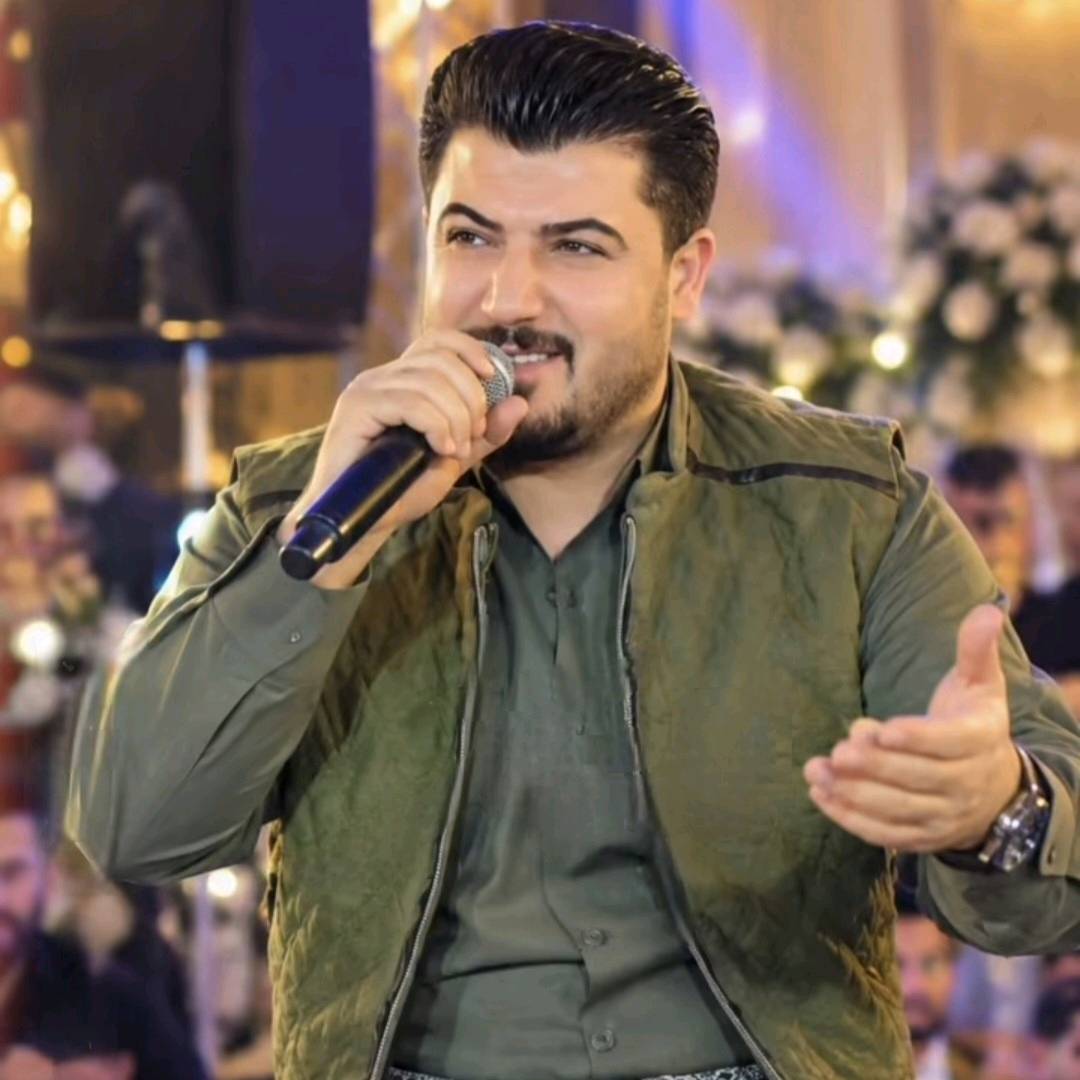دانلود آهنگ آوات بوکانی چڕۆو گوڵ غونچەی گوڵه بەڕای من پێکەنینت